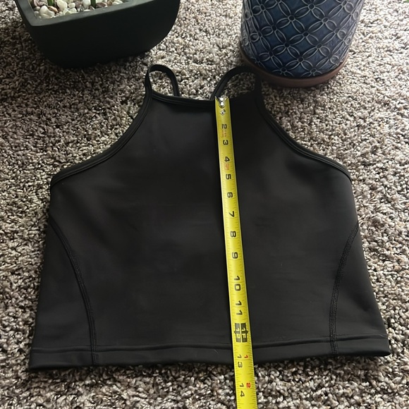 Set of 2 - Lululemon Wunder under train high neck cross back training  tank top - Picture 8 of 14